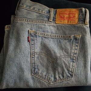 Levi's Men's Light Blue Straight Jeans